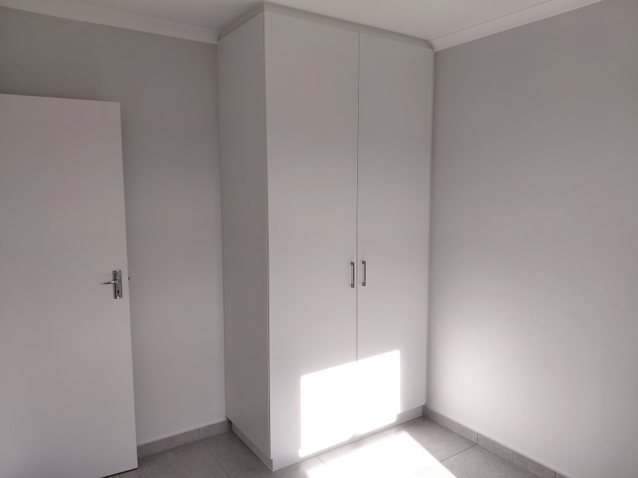 To Let 2 Bedroom Property for Rent in Stellendale Western Cape